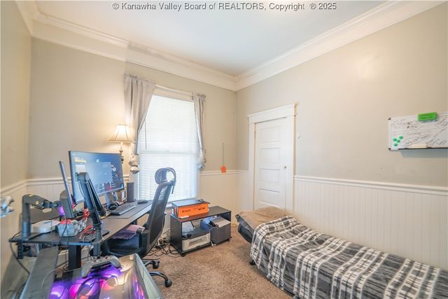 615 Grant Street, Charleston, WV 25311