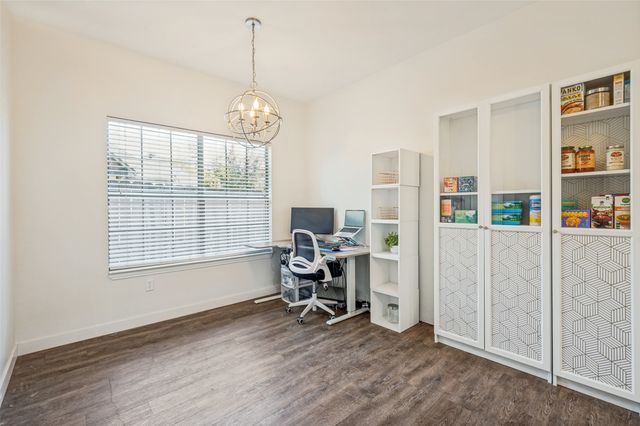 100 S Lakeview Drive, Lake Dallas, TX 75065