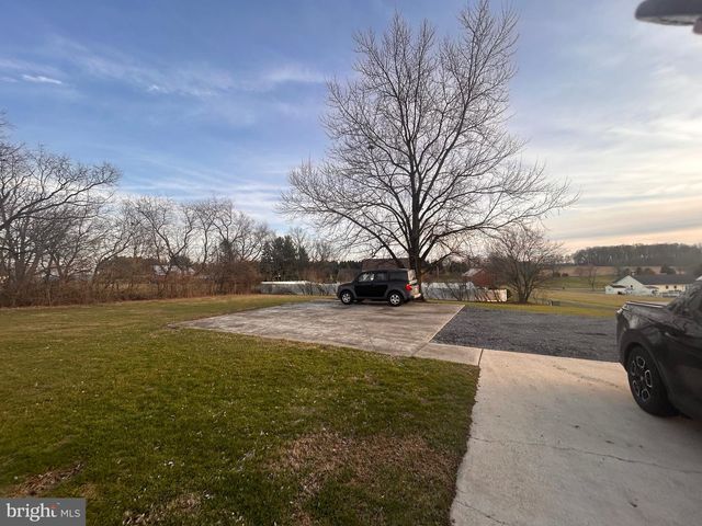 375 SNOW DR, Lebanon, PA 17046