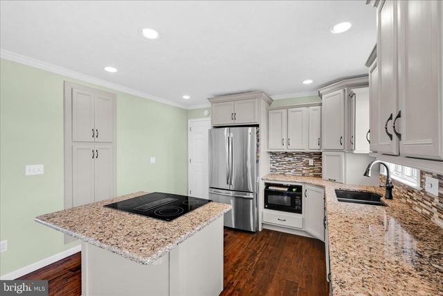 375 SNOW DR, Lebanon, PA 17046