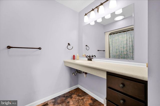 375 SNOW DR, Lebanon, PA 17046