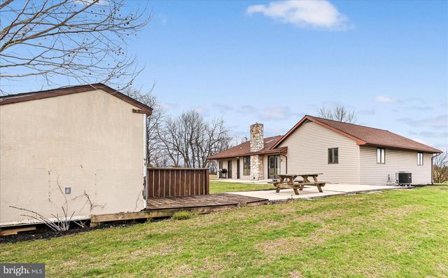 375 SNOW DR, Lebanon, PA 17046