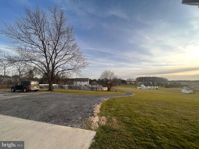 375 SNOW DR, Lebanon, PA 17046