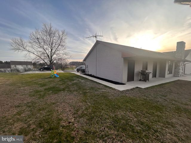 375 SNOW DR, Lebanon, PA 17046