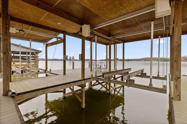 6422 Ware Branch Cove Drive, Harrison, TN 37341