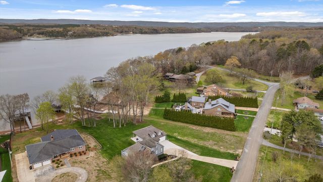 6422 Ware Branch Cove Drive, Harrison, TN 37341