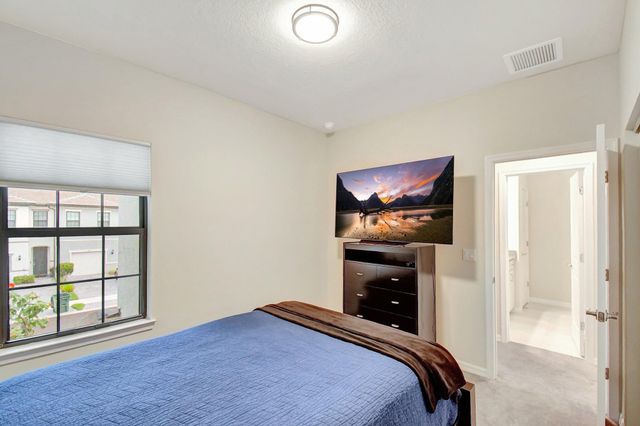 2138 S Appleton Cir Circle S, Oakland Park, FL 33309