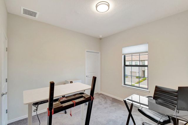 2138 S Appleton Cir Circle S, Oakland Park, FL 33309