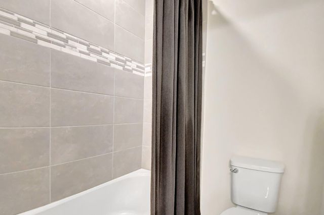 2138 S Appleton Cir Circle S, Oakland Park, FL 33309