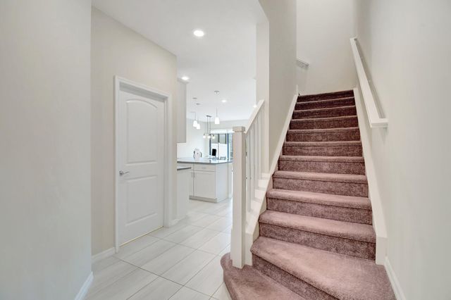 2138 S Appleton Cir Circle S, Oakland Park, FL 33309