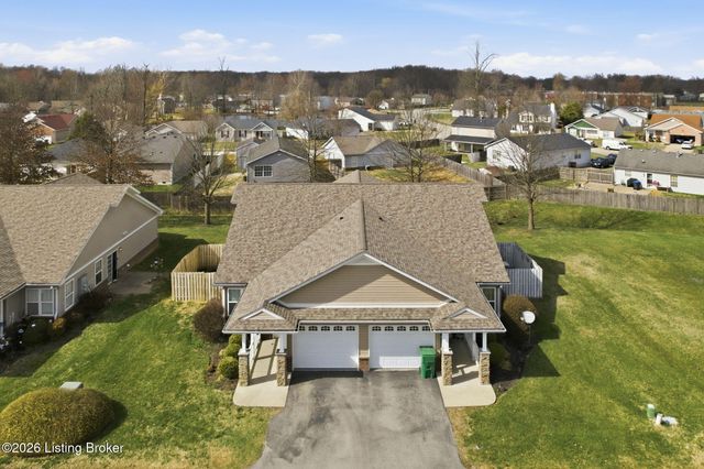 3707 Tuscany Valley Dr, Louisville, KY 40219