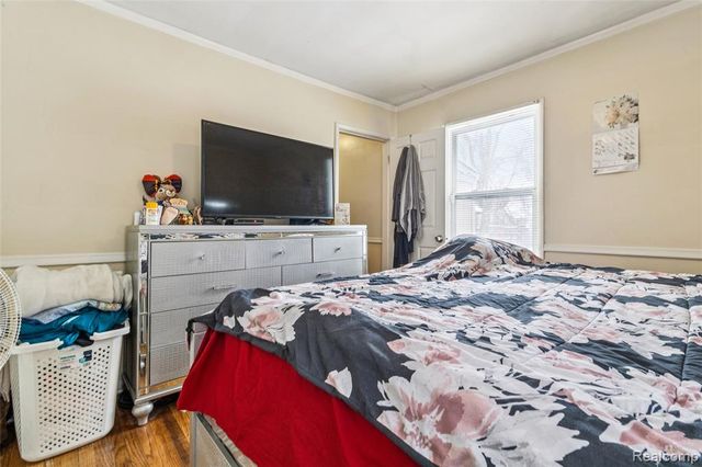 16240 Manning Street, Detroit, MI 48205