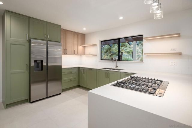 5406 Las Palomas, Rancho Santa Fe, CA 92067