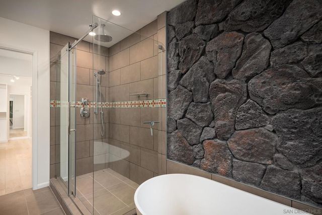 5406 Las Palomas, Rancho Santa Fe, CA 92067