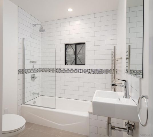 5406 Las Palomas, Rancho Santa Fe, CA 92067