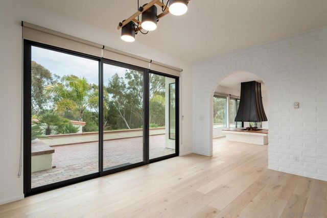 5406 Las Palomas, Rancho Santa Fe, CA 92067