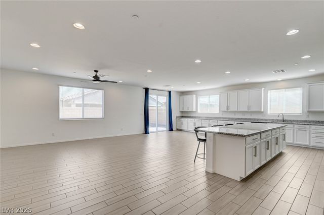 756 Cadence View Way, Henderson, NV 89011