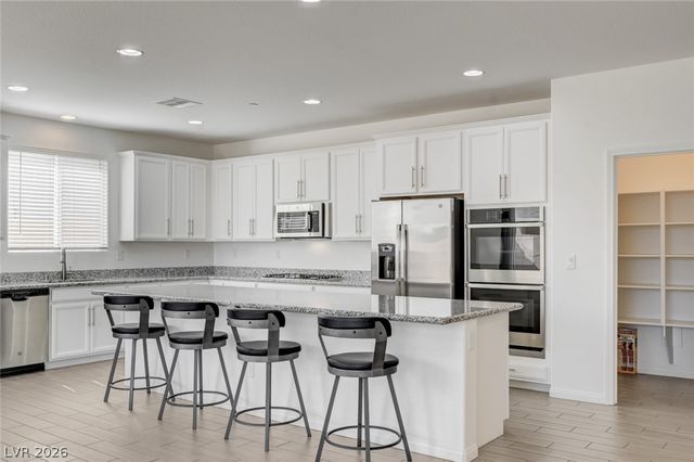 756 Cadence View Way, Henderson, NV 89011