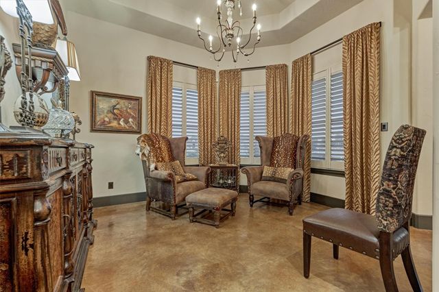 8794 Grand Lake Estates Drive, Montgomery, TX 77316