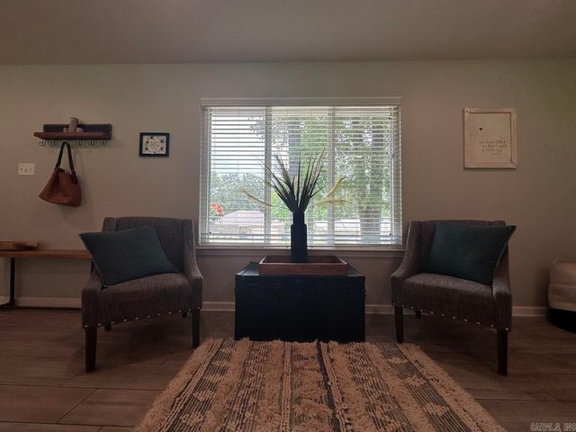 9 WHISPERING Drive, Alexander, AR 72002