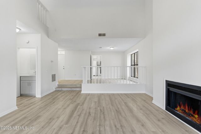 1701 WOOD HILL Place 1701, Jacksonville, FL 32256