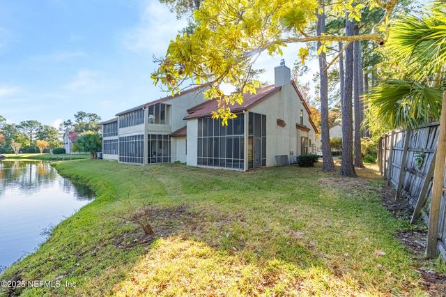 1701 WOOD HILL Place 1701, Jacksonville, FL 32256