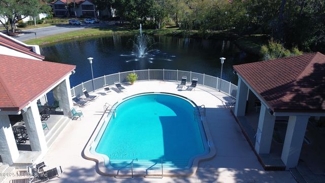 1701 WOOD HILL Place 1701, Jacksonville, FL 32256