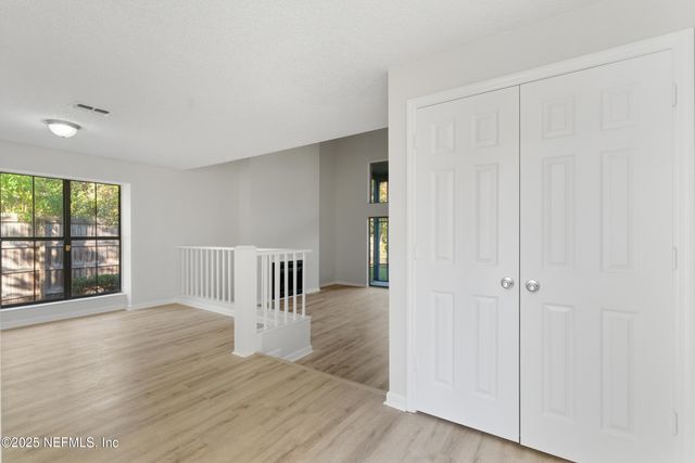 1701 WOOD HILL Place 1701, Jacksonville, FL 32256