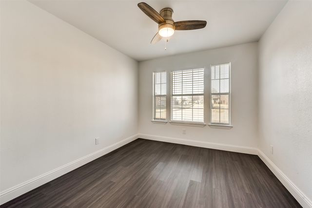 4165 Fryer Street, The Colony, TX 75056