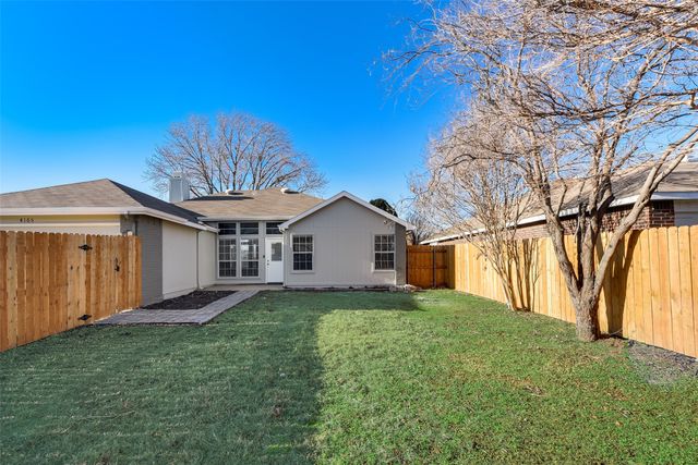 4165 Fryer Street, The Colony, TX 75056