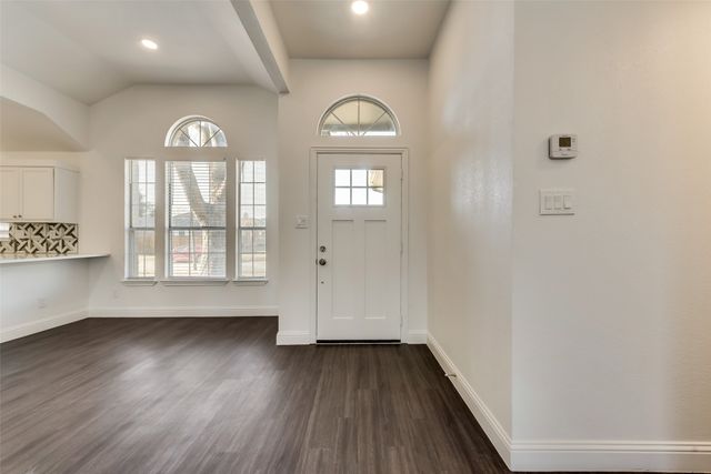 4165 Fryer Street, The Colony, TX 75056