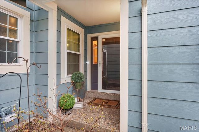 3110 Autumn Shores Drive, Maryland Heights, MO 63043