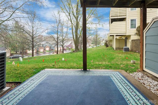 3110 Autumn Shores Drive, Maryland Heights, MO 63043