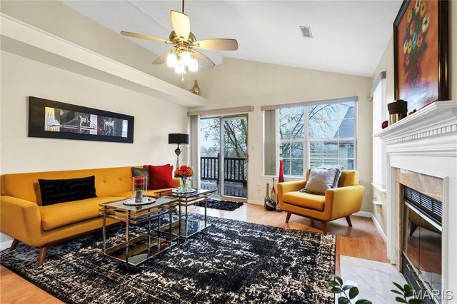 3110 Autumn Shores Drive, Maryland Heights, MO 63043