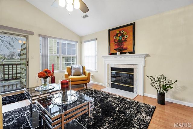 3110 Autumn Shores Drive, Maryland Heights, MO 63043