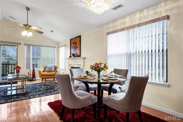 3110 Autumn Shores Drive, Maryland Heights, MO 63043