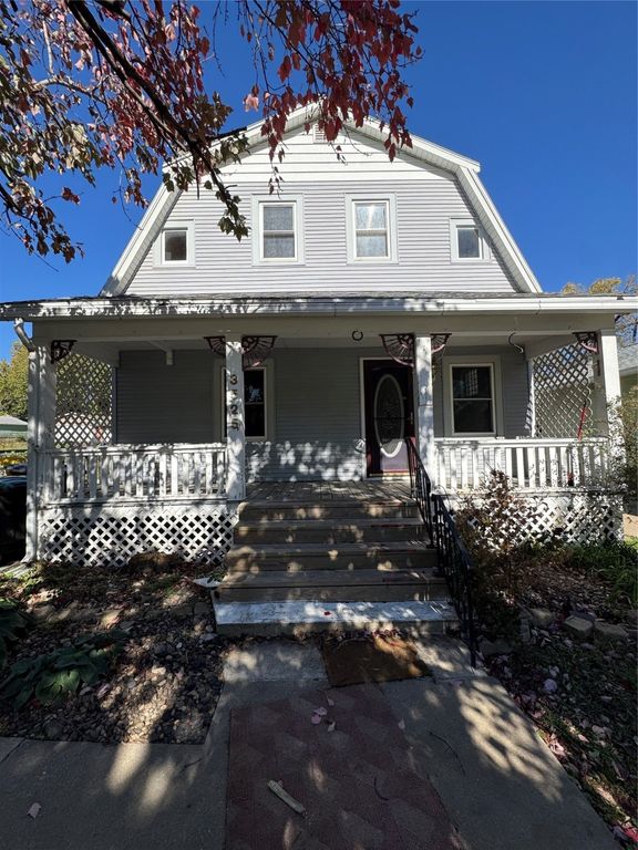 3525 Center Street, Des Moines, IA 50312