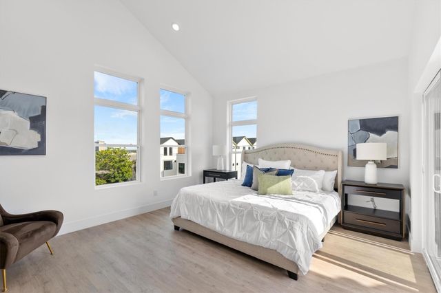 723 W 10th Street 103, Dallas, TX 75208