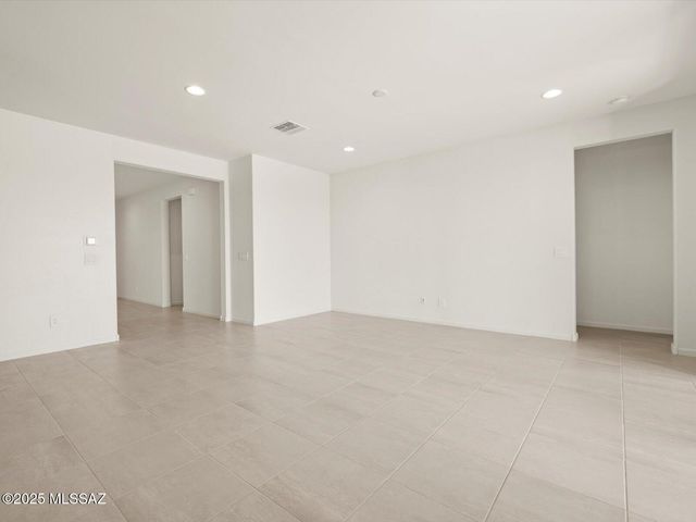 255 N Pecan Canyon Lane, Sahuarita, AZ 85629