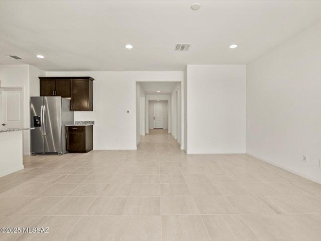 255 N Pecan Canyon Lane, Sahuarita, AZ 85629