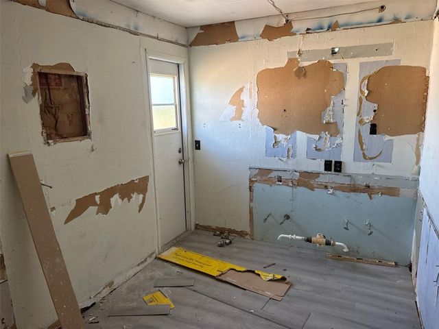 1390 SW 49th Terrace, Fort Lauderdale, FL 33317