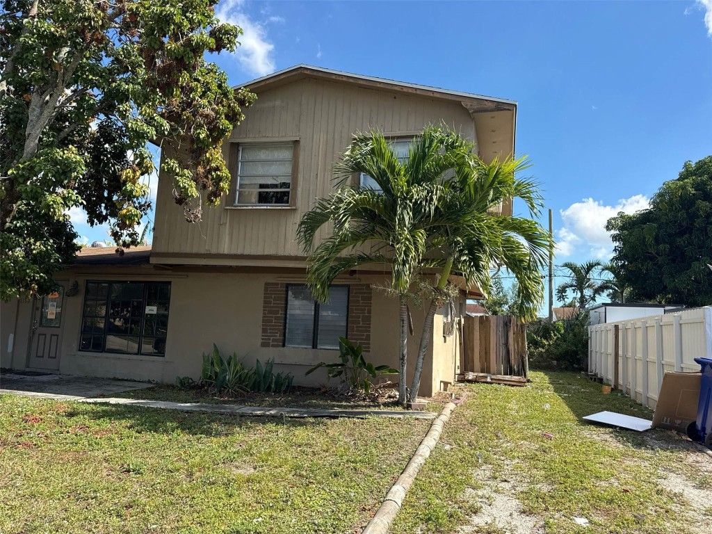 1390 SW 49th Terrace, Fort Lauderdale, FL 33317