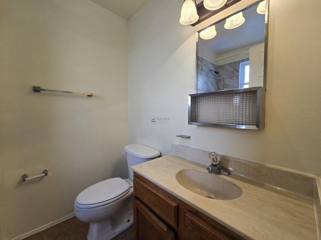 1700-1702 Calle de Oriente Norte, Santa Fe, NM 87507