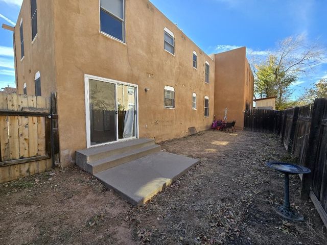 1700-1702 Calle de Oriente Norte, Santa Fe, NM 87507