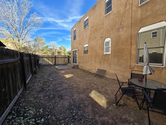 1700-1702 Calle de Oriente Norte, Santa Fe, NM 87507