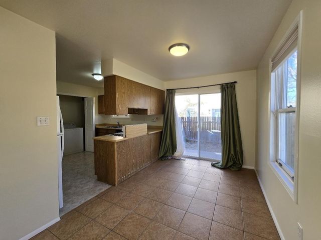 1700-1702 Calle de Oriente Norte, Santa Fe, NM 87507