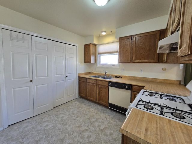 1700-1702 Calle de Oriente Norte, Santa Fe, NM 87507