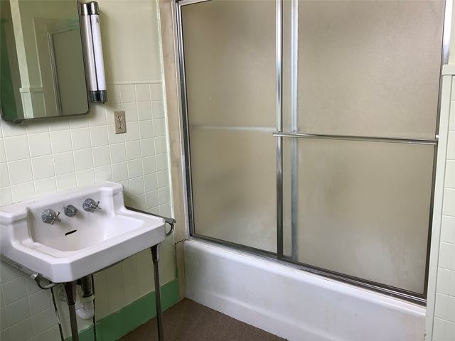 107 Crosby Street, Mansfield, LA 71052