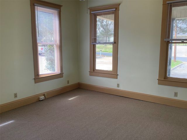 107 Crosby Street, Mansfield, LA 71052