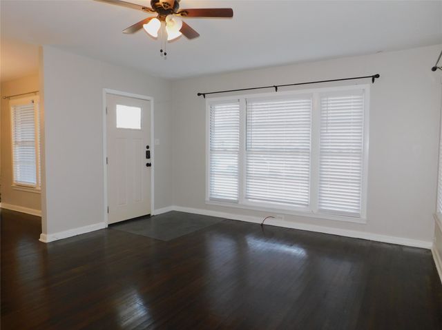 817 Emery Street, Denton, TX 76201